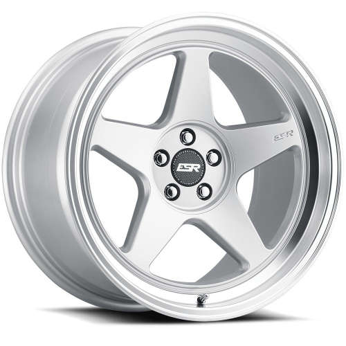 ESR CR519x9 +32 Hyper Silver with a Machined Lip