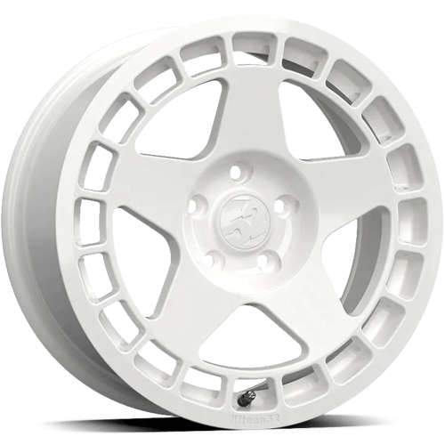 Fifteen52 Turbomac17x7.5 +42 Rally White